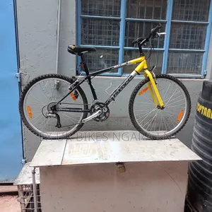 Ex Uk Size 26 Giant Mountain Bike 21 Speed