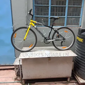 Ex Uk Size 26 Giant Mountain Bike 21 Speed