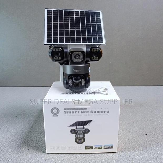 Outdoor Security 12mp 4g PTZ Rotating Triple Lens Solar CCTV Camera