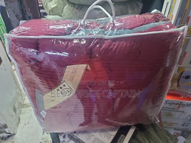 *Heavy Velvet Fleece Blankets* - thumbnail 2