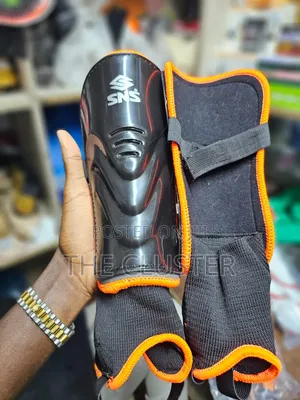 SNS Hockey Shinguard