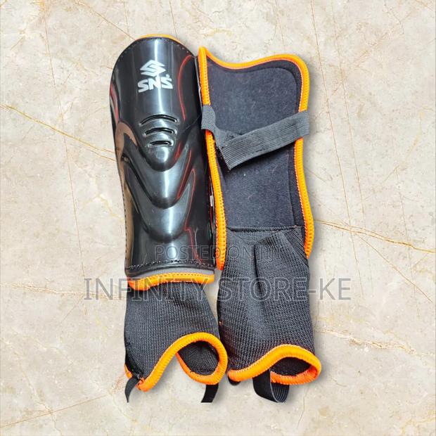 Shinguard/ SNS Torque Hockey Shinguards - main view