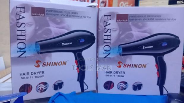 Shinon Sh-8171 Professional Hair Dryer.