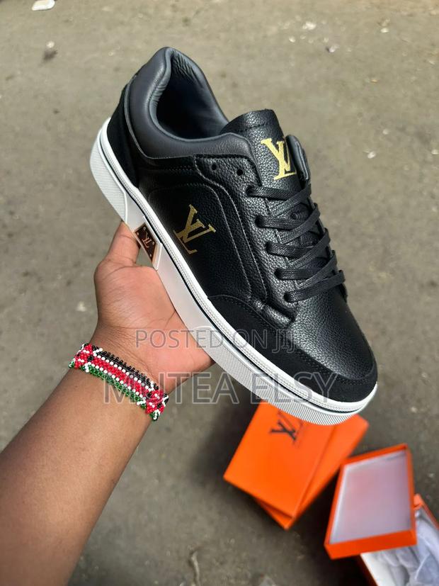 Black White Lv Casual Sneakers - thumbnail 3