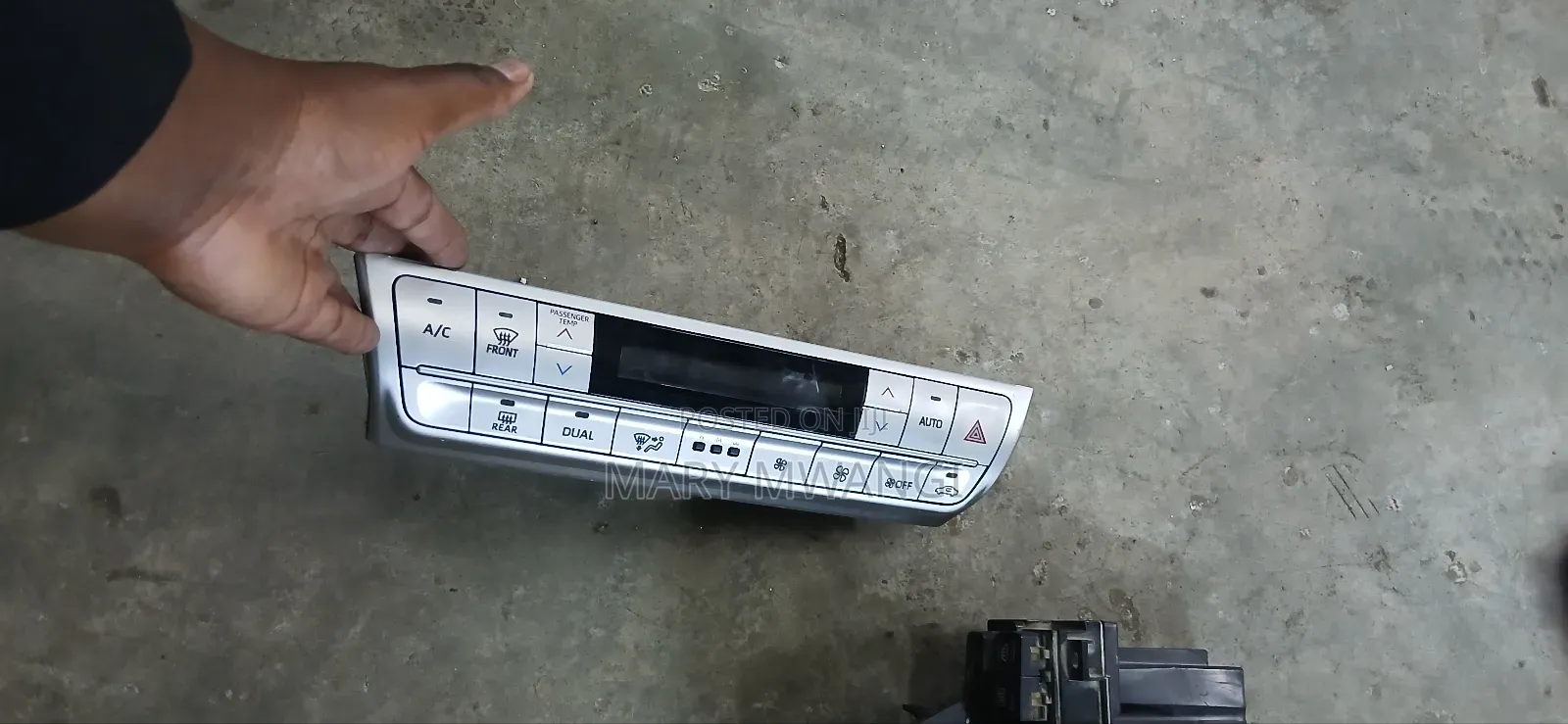 Ex Japan Prado J165 /Prado 165 Ac Control.