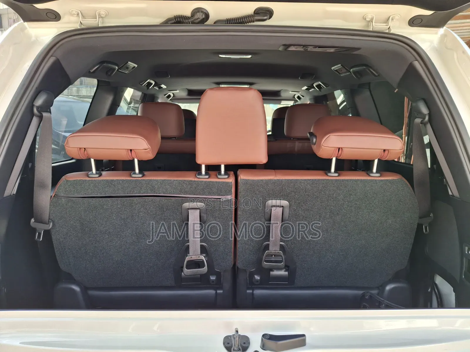Toyota Land Cruiser 2020 White