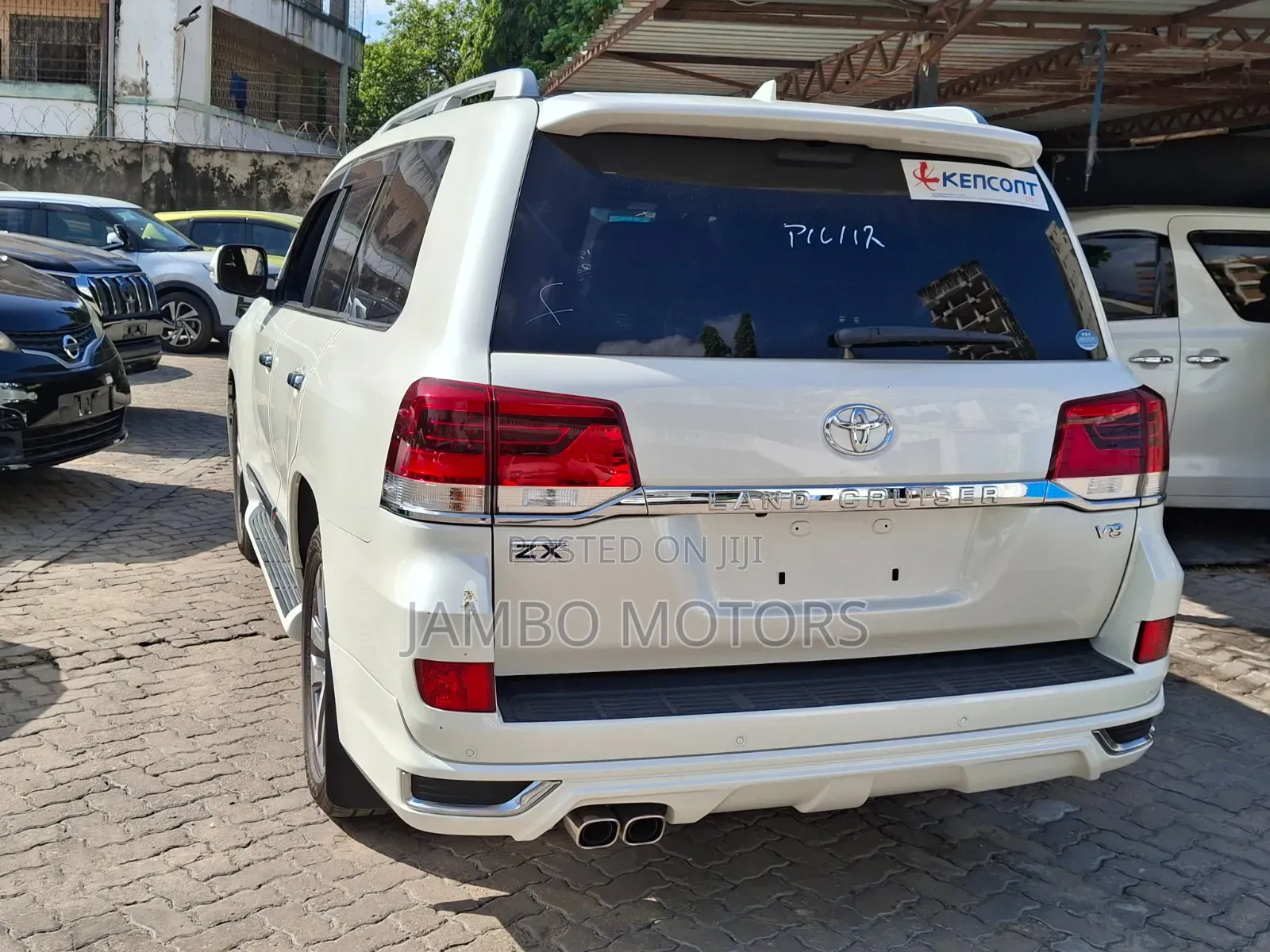 Toyota Land Cruiser 2020 White