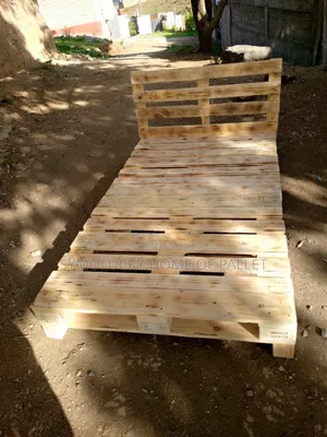 Blazed 4*6 Pallet Bed . Flamed Patterned