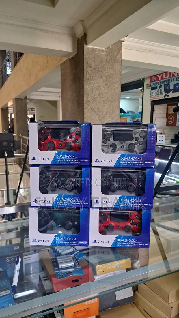 Ps4 Game Pad - main view