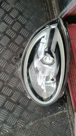 Toyota Passo Headlight