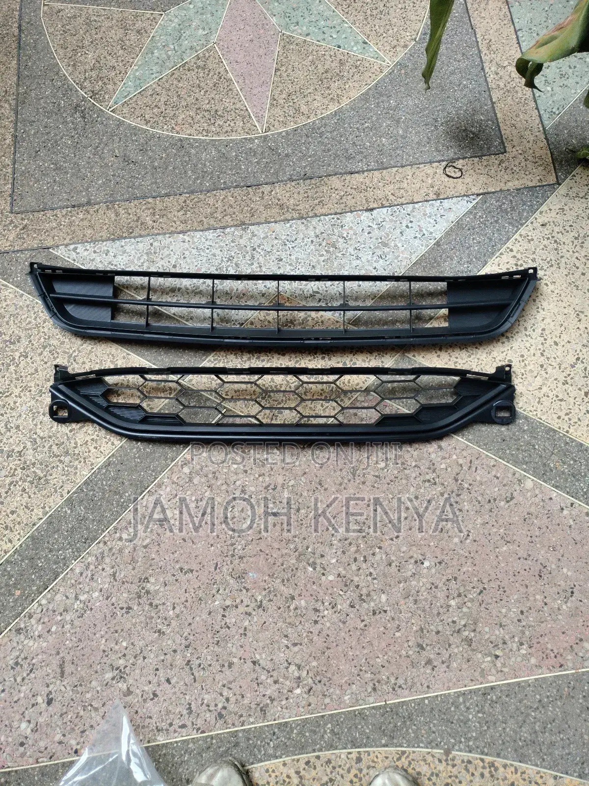 Bumper Grille, Grill Honda Vezel 2014,2015,2017,2018,2020 Model