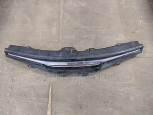 Toyota Wish 2012 Radiator Grille