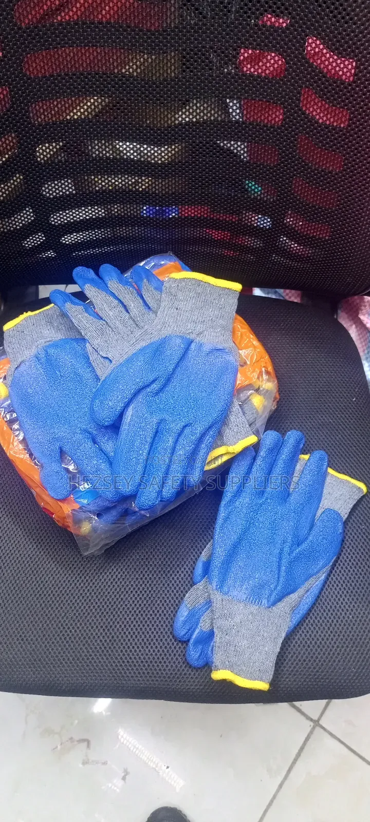 Diamond Grip Gloves