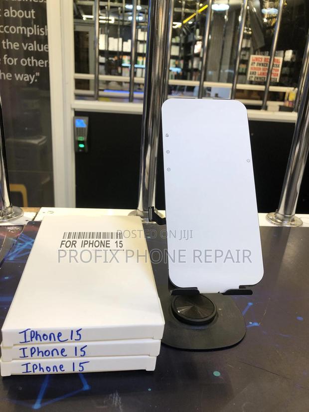 Original iPhone 15 Screen Replacement and Installation Nairobi - thumbnail 2