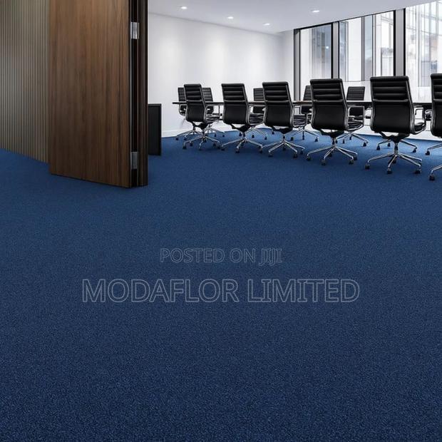 Modern Delta Wall to Wall Carpet