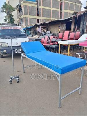 Hospital Bed/ Examination Bed - main view