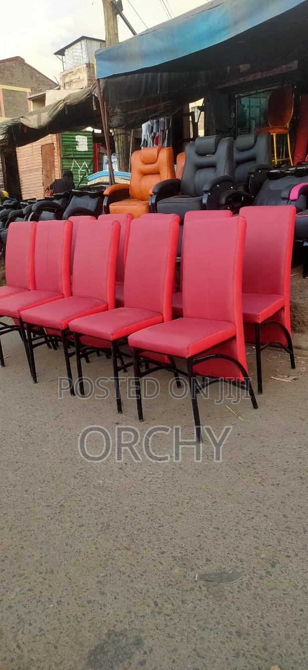 Executive Hotel And Restaurant Seats - thumbnail 2