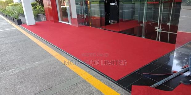 Spaghetti Coil Mat for Shops Offices - main view