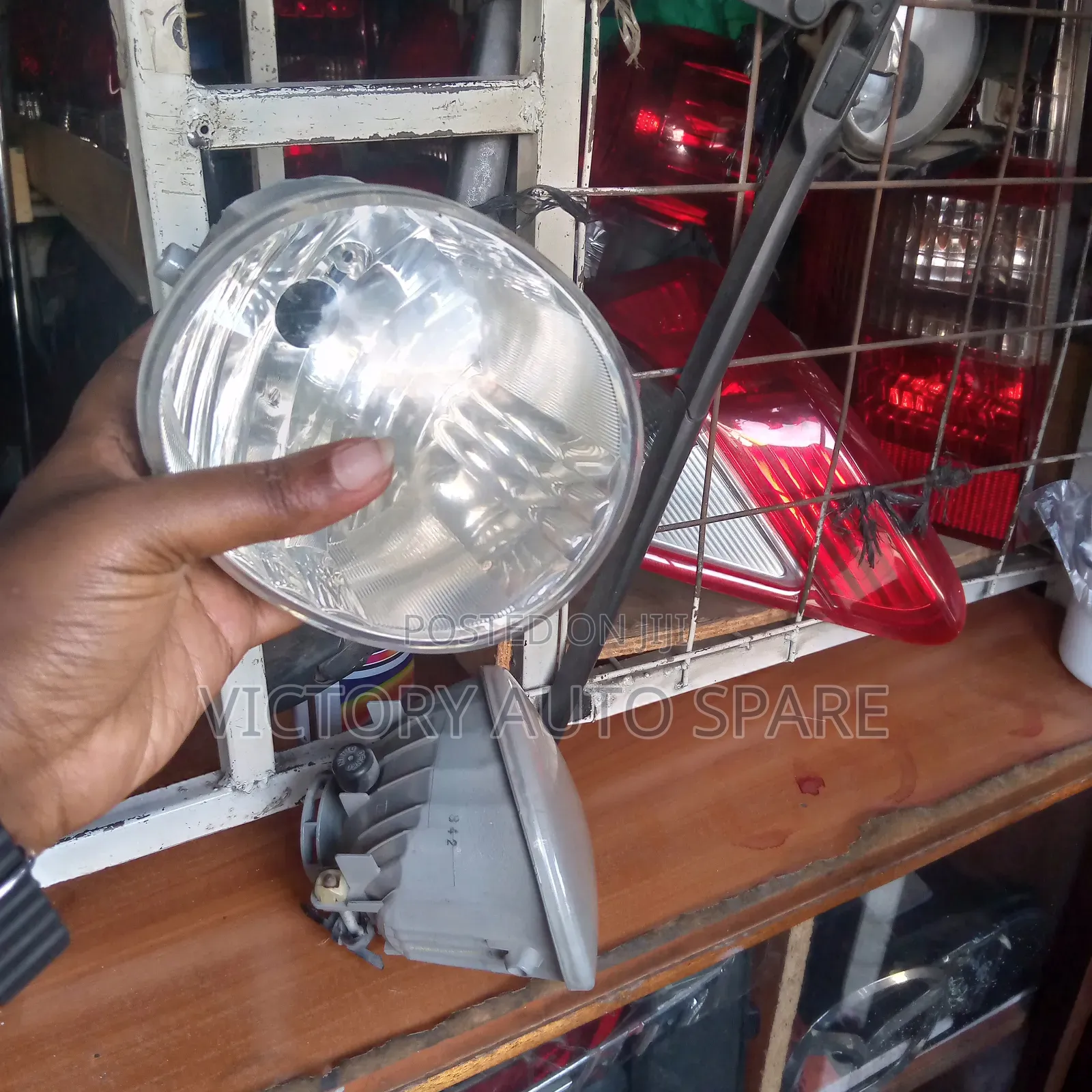 Noah Fog Light 2011/2012/2013 Model
