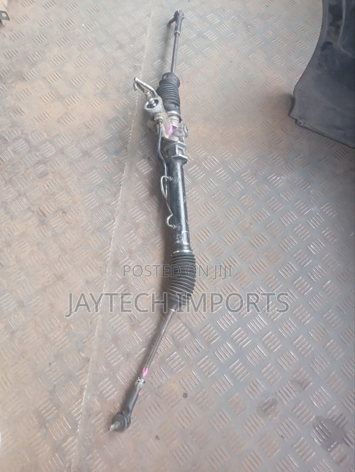 L-towing Steering Rack