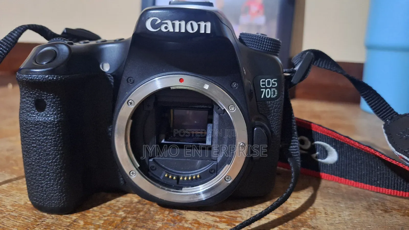 Canon Camera 70d With 18-200mm Lems