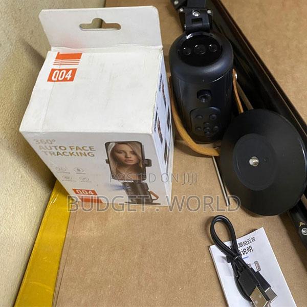 Ai Auto Face 360°Auto Tracking Phone Holder Selfie Robot Cameraman