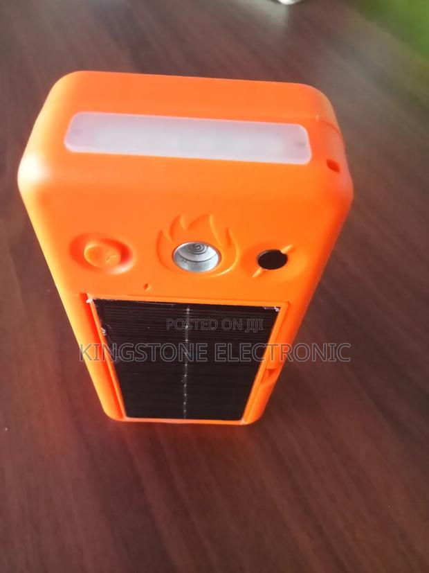 Portable Solar Li-Ion Battery Charger Power Bank