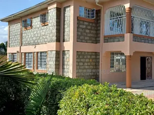 5bdrm Mansion in Royalton Eldoret for sale