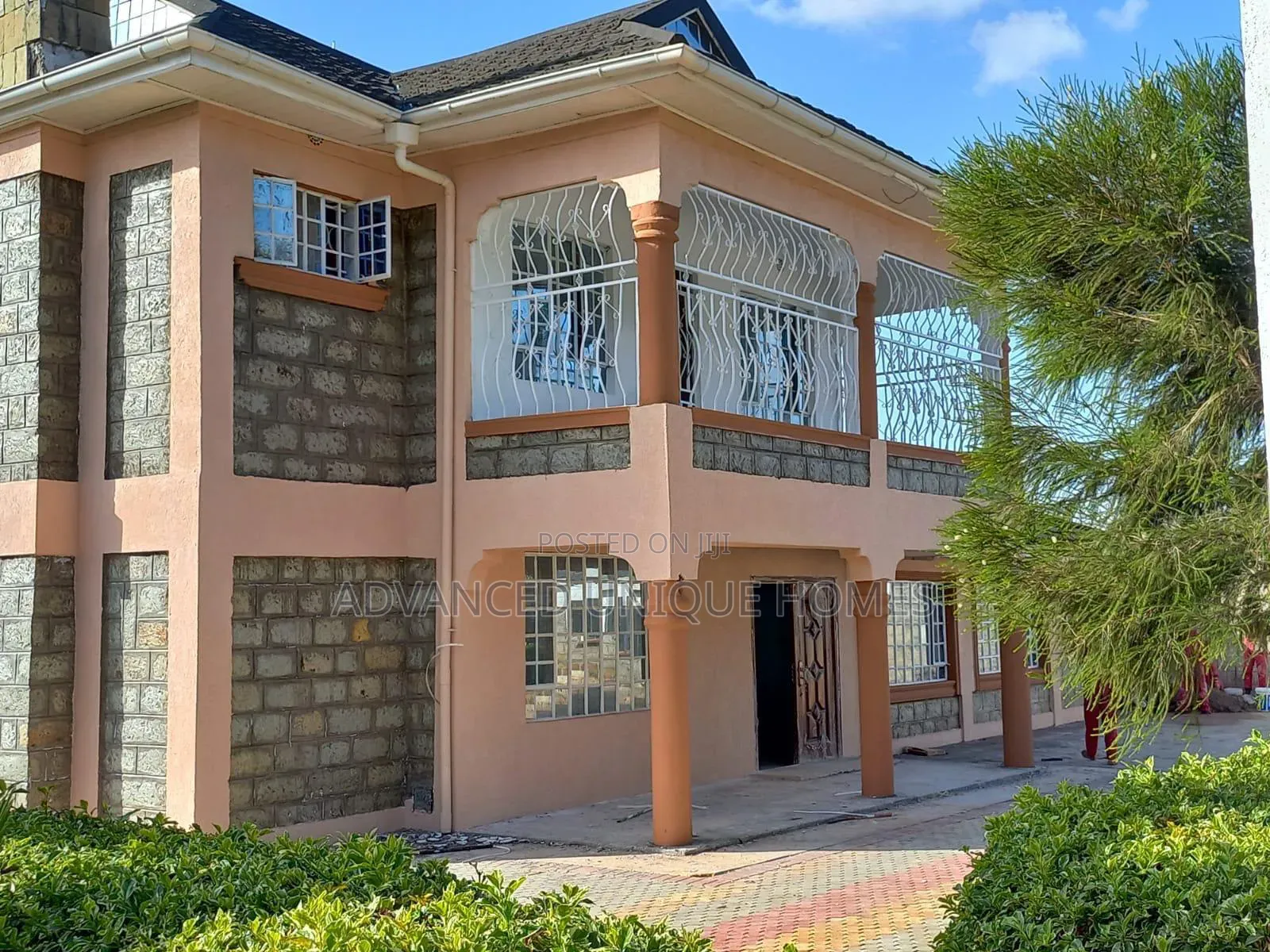 5bdrm Mansion in Royalton Eldoret for sale