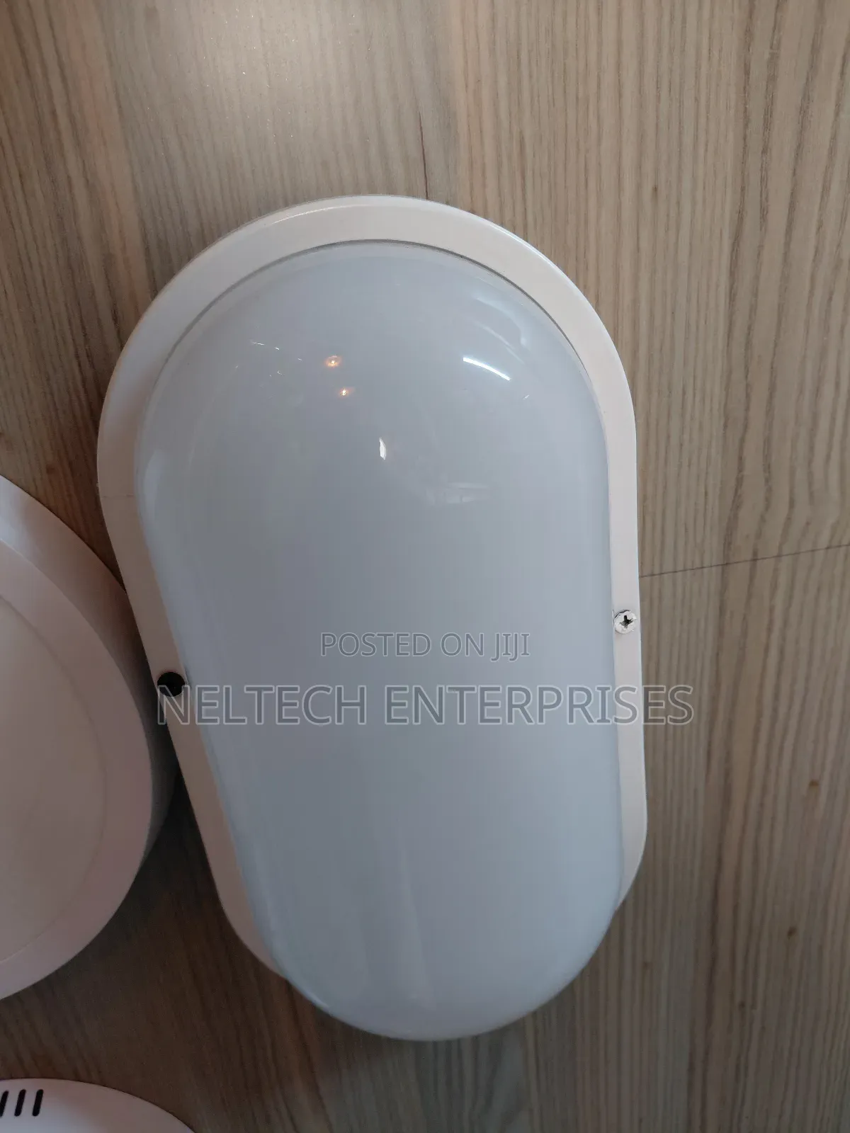 Led Bulkhead 24 WLTS