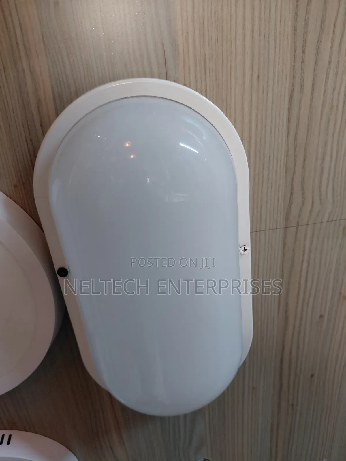Led Bulkhead 24 WLTS