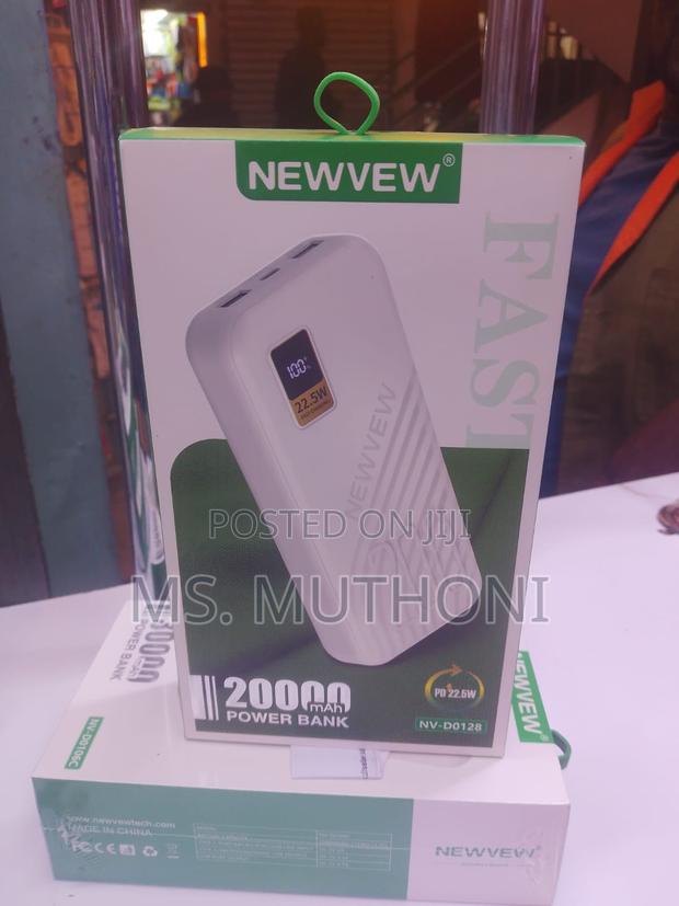 White Newview 20,000 Mah High Performance Powerbank - thumbnail 2