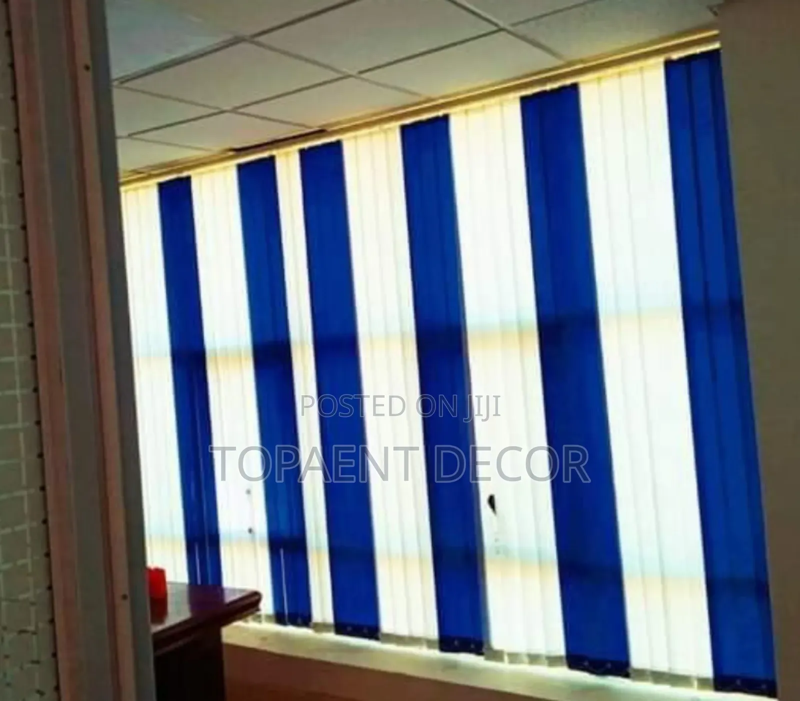 3:3 Blue And White Slats For Vertical Office Window Blinds