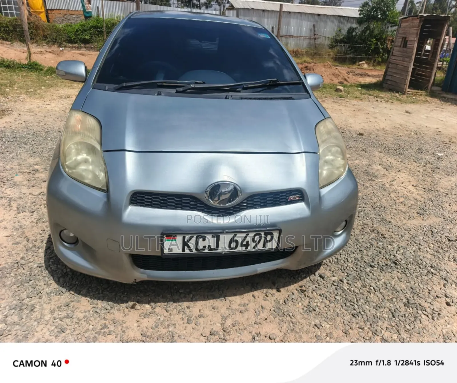 Toyota Vitz 2011 Blue