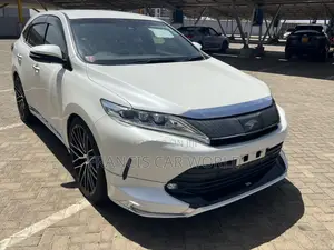 Toyota Harrier 2020 Off white