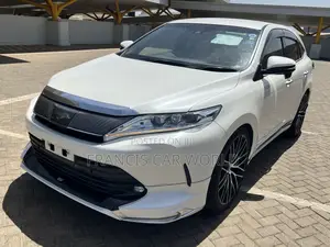 Toyota Harrier 2020 Off white