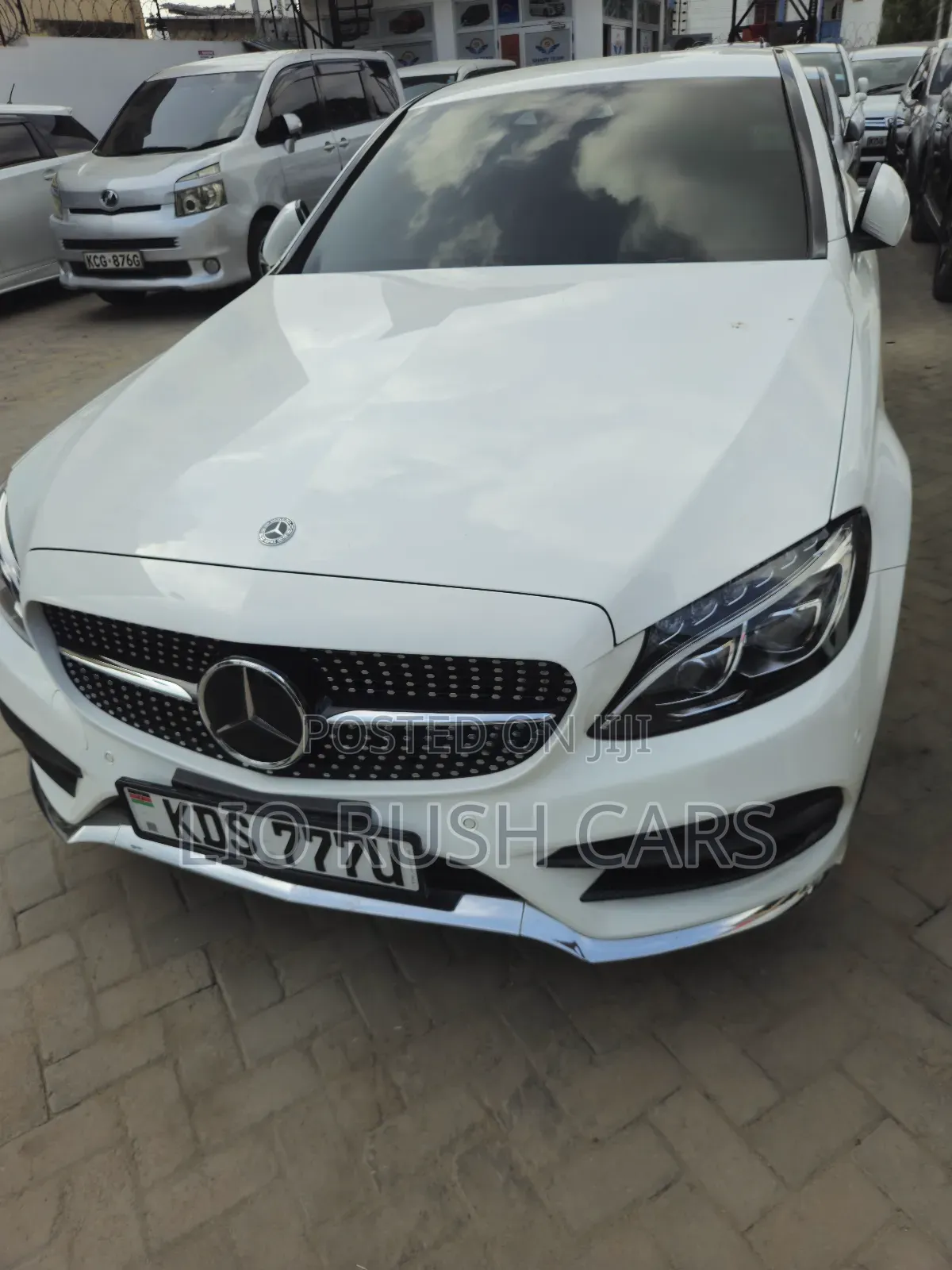 Mercedes-Benz C200 2017 White