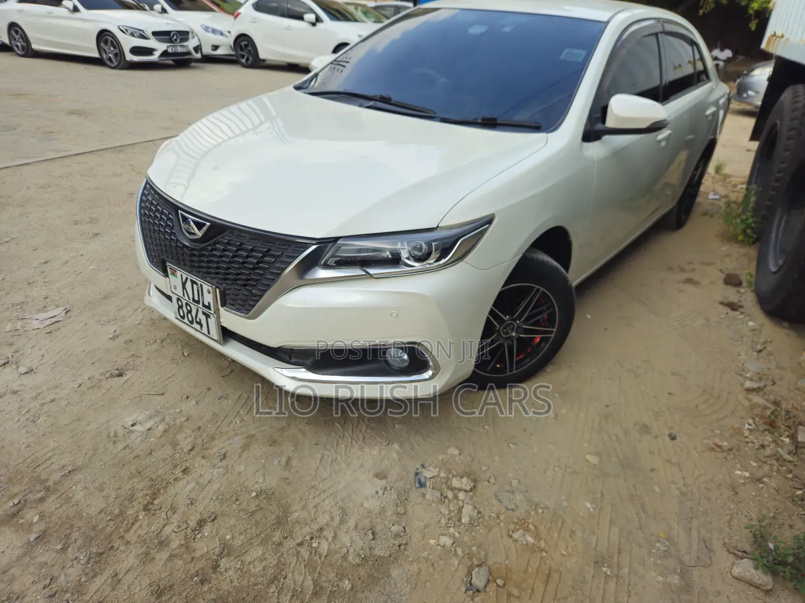 Mercedes-Benz C200 2017 White