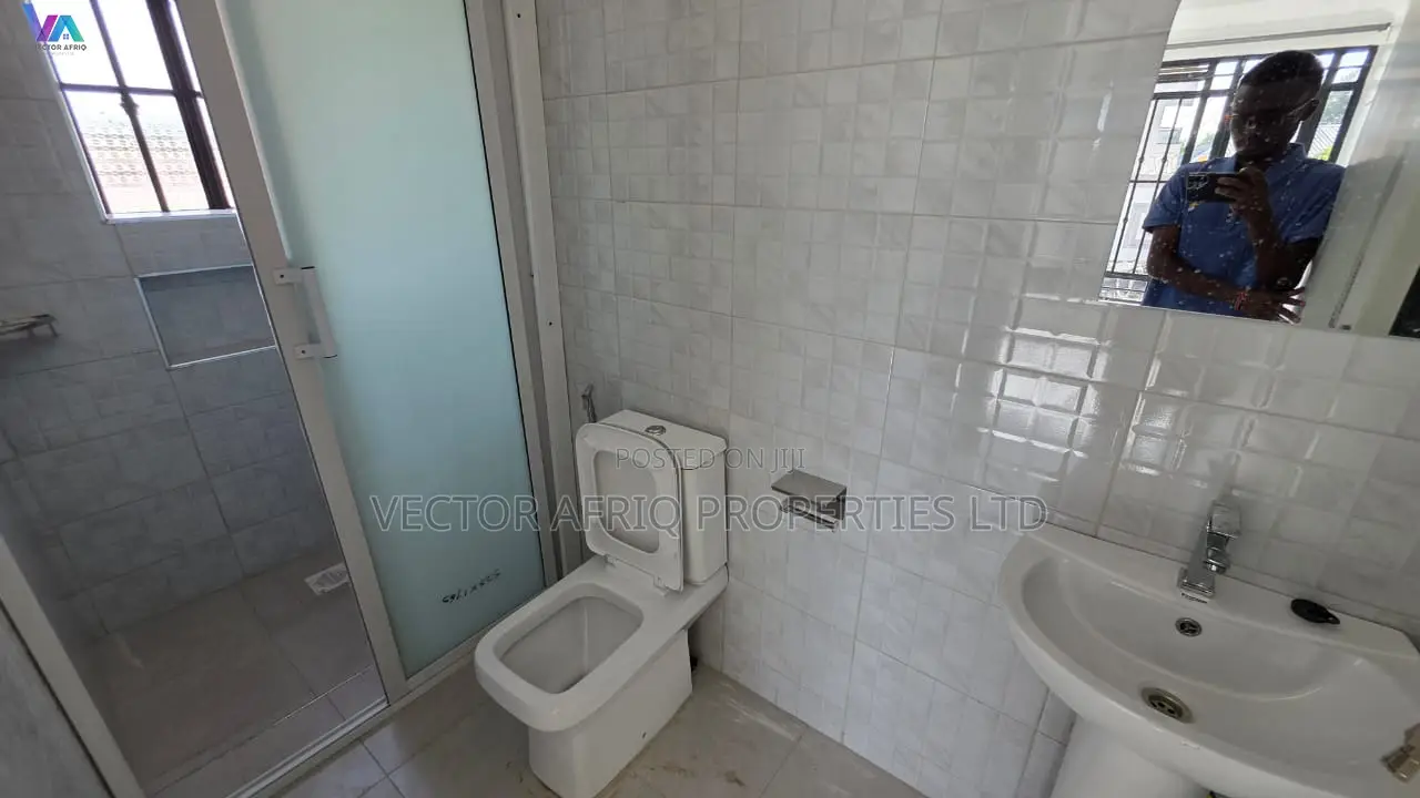 4bdrm House in Kimbo for sale