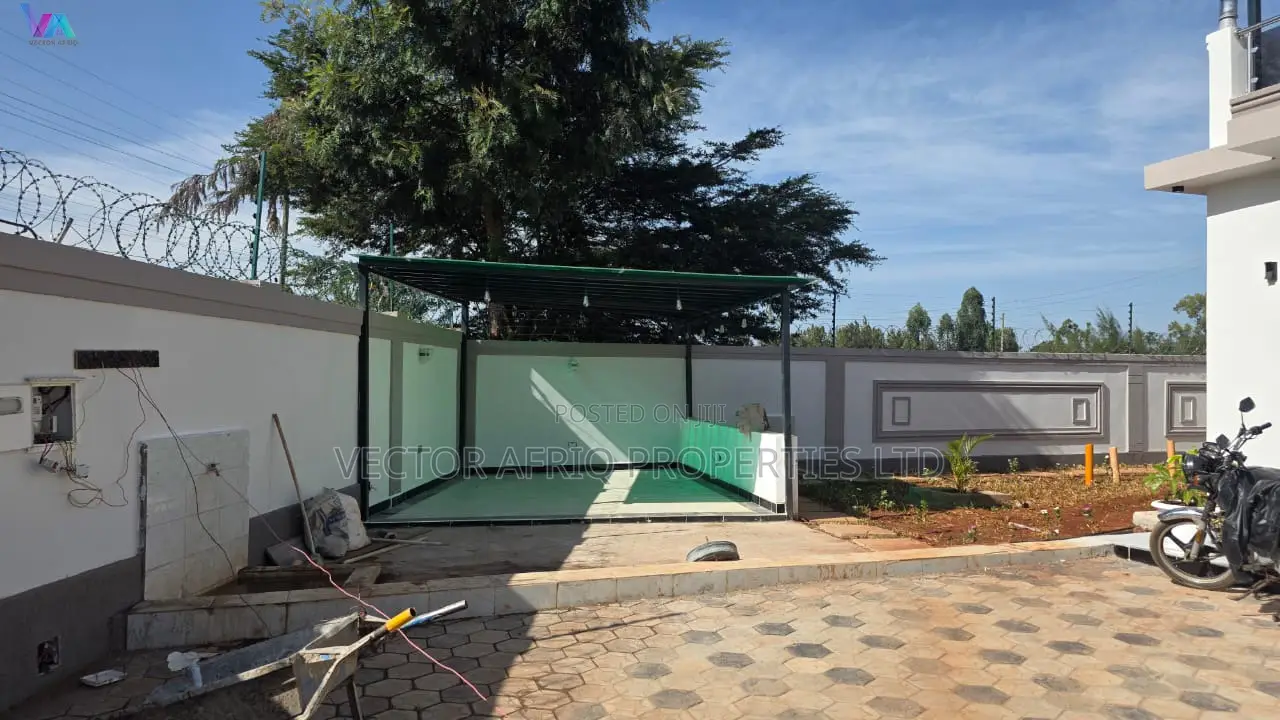 4bdrm House in Kimbo for sale