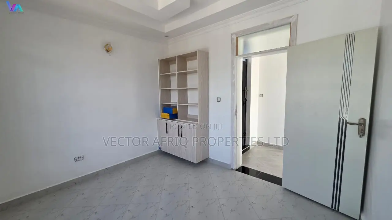 4bdrm House in Kimbo for sale