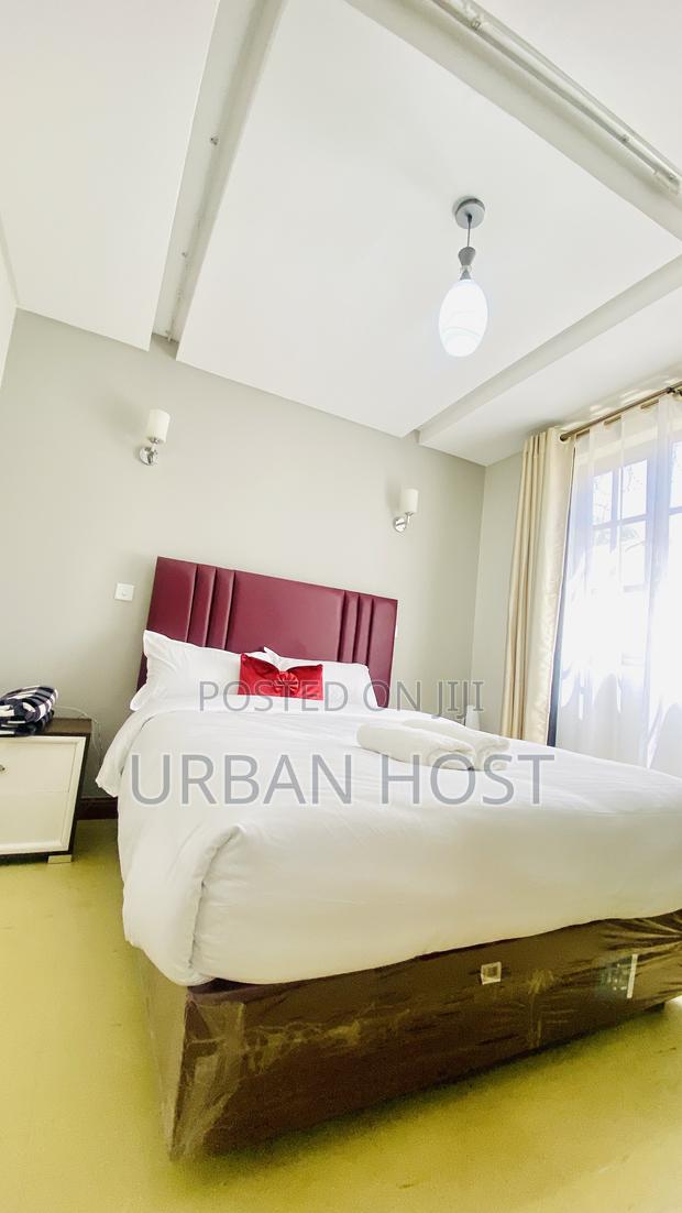 Urban Host | Buru Prime 1br - thumbnail 3