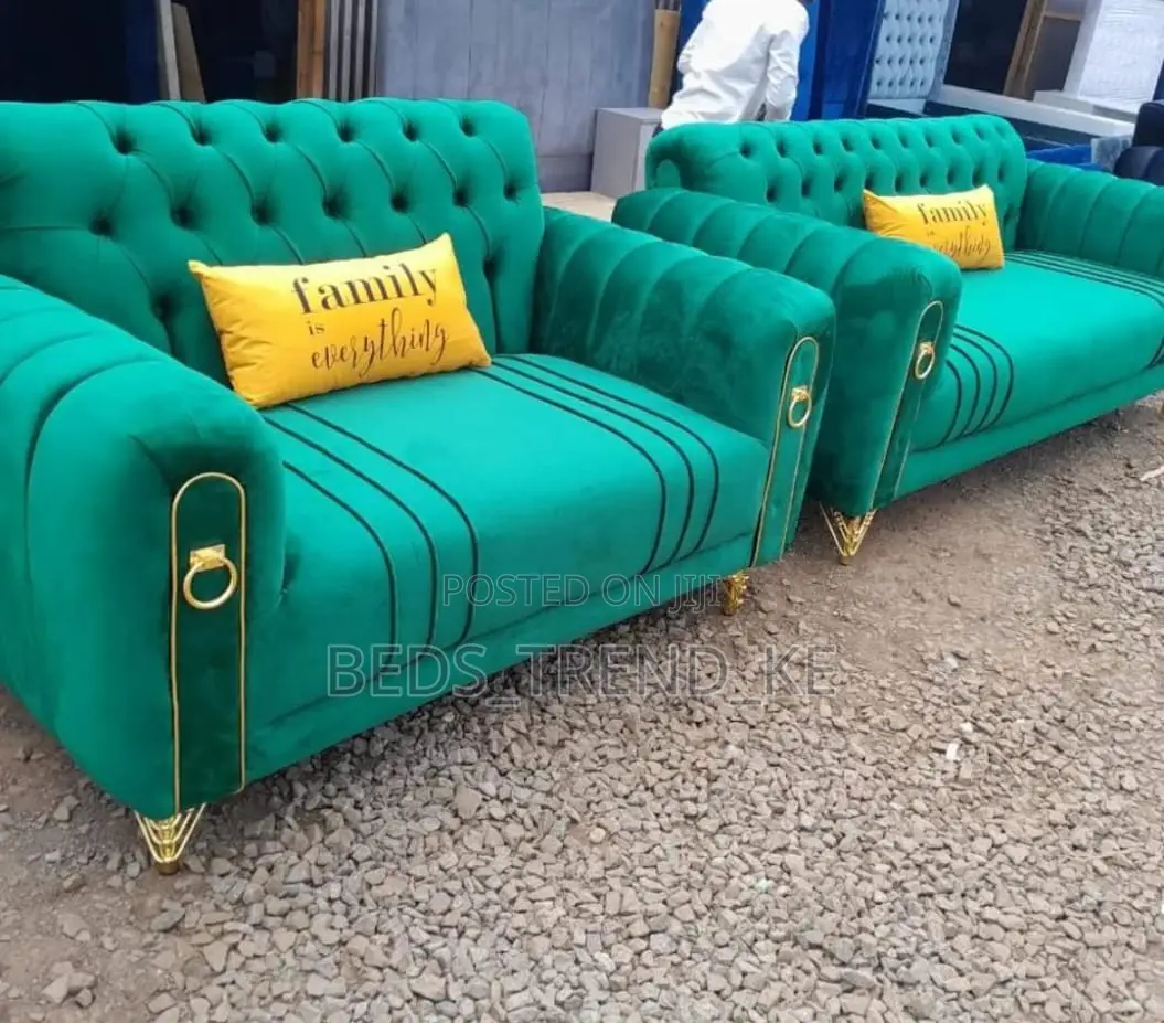 Juniour 5 Seater Chester Sofa 3,2