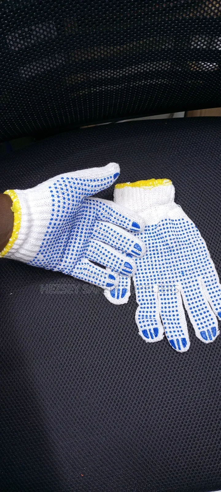 Polka Dotted Glove