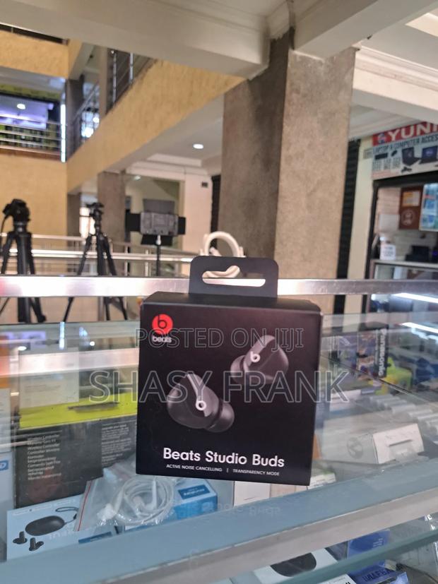 Beats Studio Buds - thumbnail 3