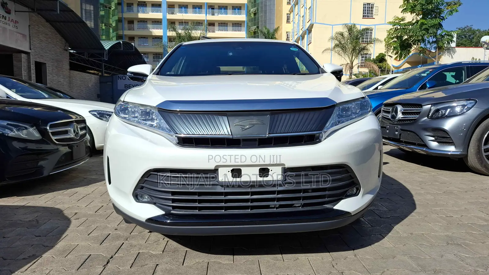 Toyota Harrier 2019 White