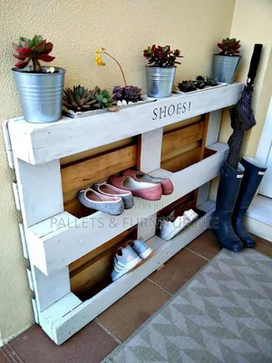 Snow Wood Shoe Storage