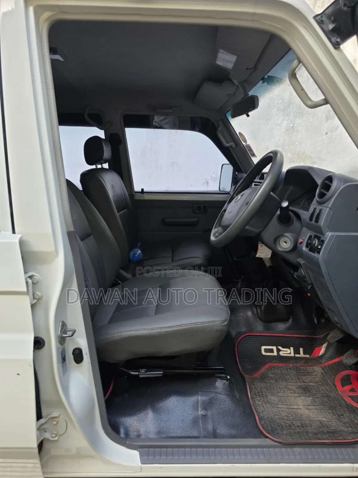 Toyota Land Cruiser 2019 White