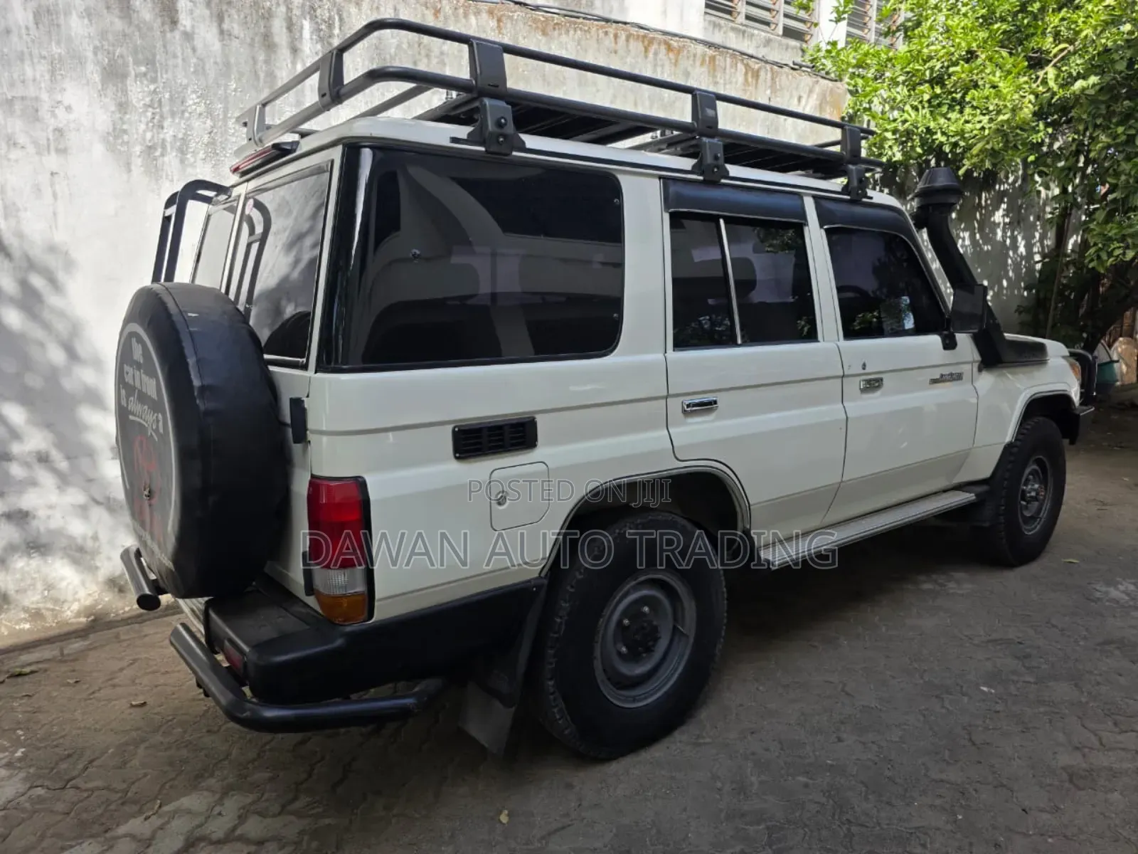 Toyota Land Cruiser 2019 White