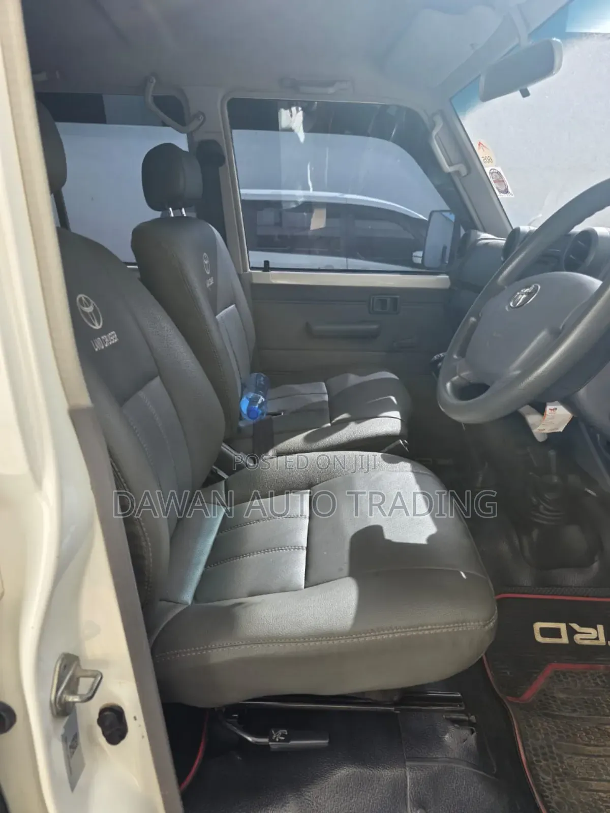 Toyota Land Cruiser 2019 White